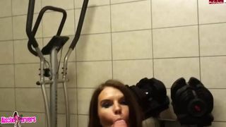 Aische Pervers Fitnessjunkie Das Hirn Rausgeblasen in private premium video