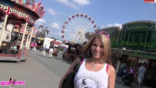Aische Pervers Analgeil Auf Dem Volksfest in private premium video
