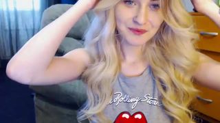 hottest camgirl smoking groupie