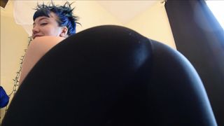 Littlepuck Gassy Girlfriends Fat Farts in private premium video