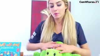 Kerri King Kerri King Brother Sister Roleplay in private premium video