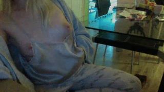 C4_constance926_May-25-2018_00-07-13