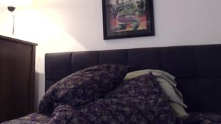 busty_ir_housewife- loves pounding that asshole