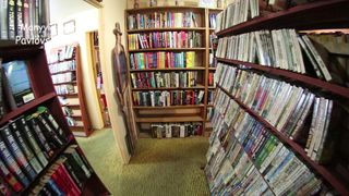 PavlovsWhore - HDPOV A risky facial in the bookstore in private premium video