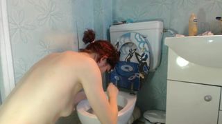 Desireduffy making self swirlies part 3