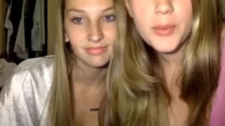 scarlettpenelope 17k viewers 1st day  05012018