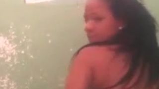 amateur whatsapp hot girl strip nice body VID-20150205-