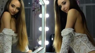 Sweet_Tiff mirror tease