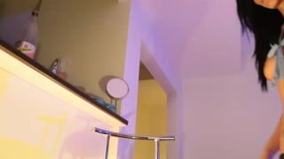 Evelyne92 webcam recording 2014 December 15_10-02-15