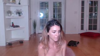 Ava____ - Tip Roulette part 2