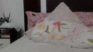Doce_meninaa webcam recording 2016-07-22 09-09-19