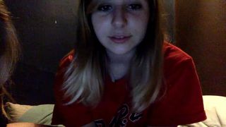 Kandyke_opal lesbo teasing in cam recording 2016-07-07 101643