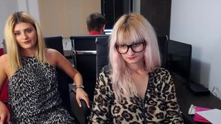 sexy coworkers fuck share cum facial