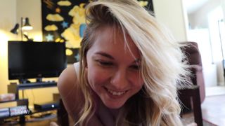 LilyIvy - Sloppy Post Work Out BJ