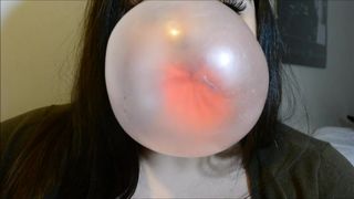 destinydiaz-bubblegum-2018-04-15_hF8aFb