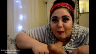 destinydiaz-hilarious-horny-housewife-2018-04-15_AZMBFm