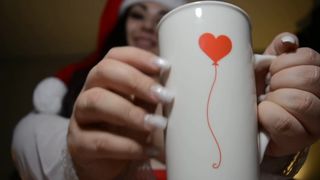 destinydiaz-jingle-bells-nail-tapping-2018-04-15_QvXc6W