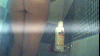 aunt shower webcam