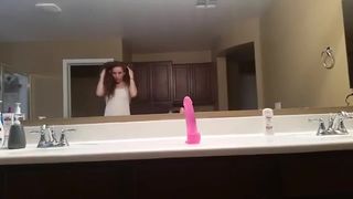 prettykittymiaos dildoing in front of mirror
