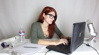 AynMarie - clothed masturbation