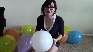 Vera Price - Sister Pops Your Balloons private premium video