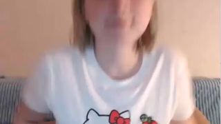 bunnyrubicund fingers and spreads her pussy