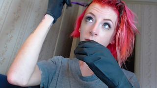 SchuylarWitch - hair dyeing pink to red