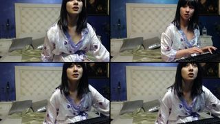 Donatella_20 self play, pussy play in free cam recording 2018-09-13_184828