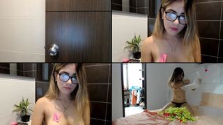 AngelCollins luscious tits in free cam recording 2018-09-16_072423