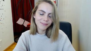 SPBPOW YourBestFriendX > Who undressed her?