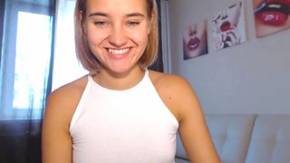 Meriloo LJ > Who can undress her?