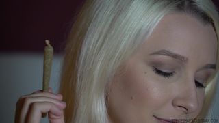 stevie shae smoke that pussy fetish solo 4 daddy