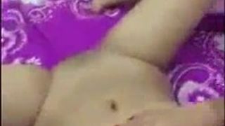 Indonesian girl get naked and mastubrating