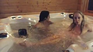 WildestKitten - Hottubbin' with Miss Fine