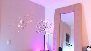 KimTylor October-02-2018