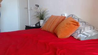 hornyycpl ass in jeans