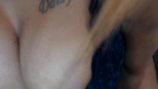 aisakataigaa - huge boobs