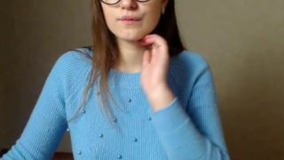 albi_na_q flashes her tits 14-10-2018