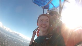 Snugglepunk literally just skydiving