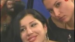 Slaveja, Inez, Allegra