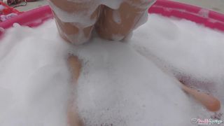 Madsprings - Kiddie Pool in private premium video