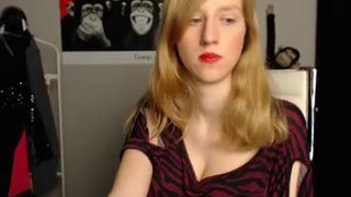 Laaura18 looking sexy