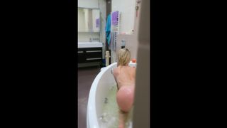 Happy_Yulia Premium Video Spying Dildo Cum