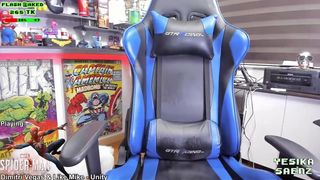 Yesikasaenz recording her perfect body