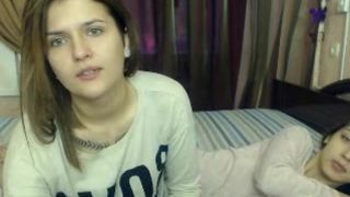 sexy babe licks beautiful girlfriend pussy
