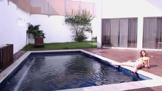 GingerMFC - Silly with Water