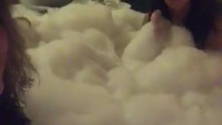 Iris93 - Back in the Jacuzzi