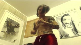 kinkynirvana - muscle girl badass will knock you out
