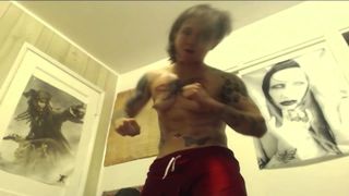 kinkynirvana - muscle girl badass will knock you out