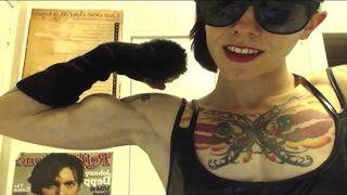 kinkynirvana - bad ass muscle worship queen